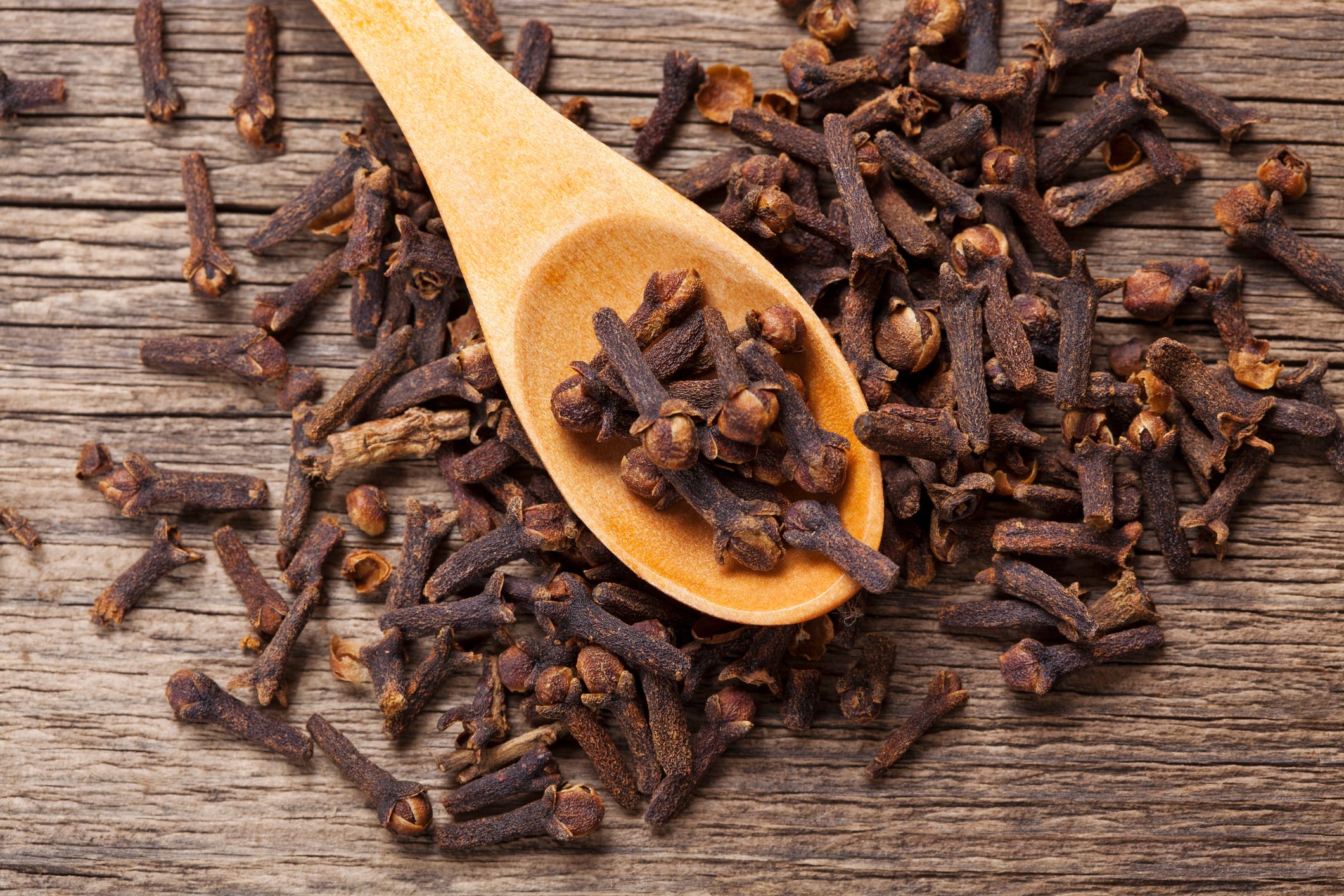 cloves from above