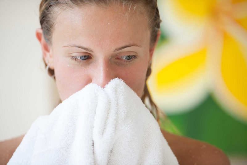 08_9_myths_oily_skin_complexion_exfoliate_ShotShare