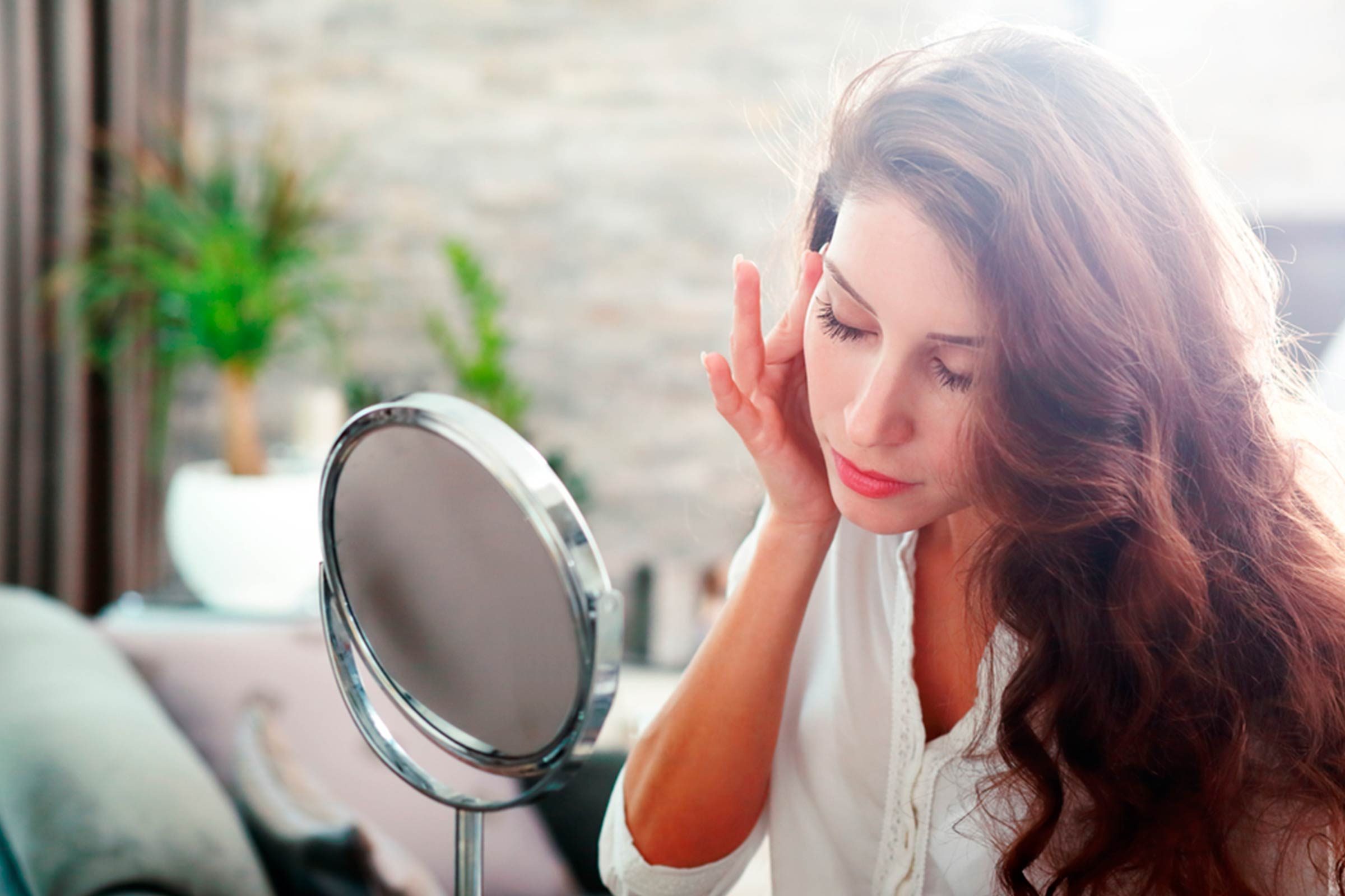 Beauty-Secrets-for-Women-With-Oily-Skin