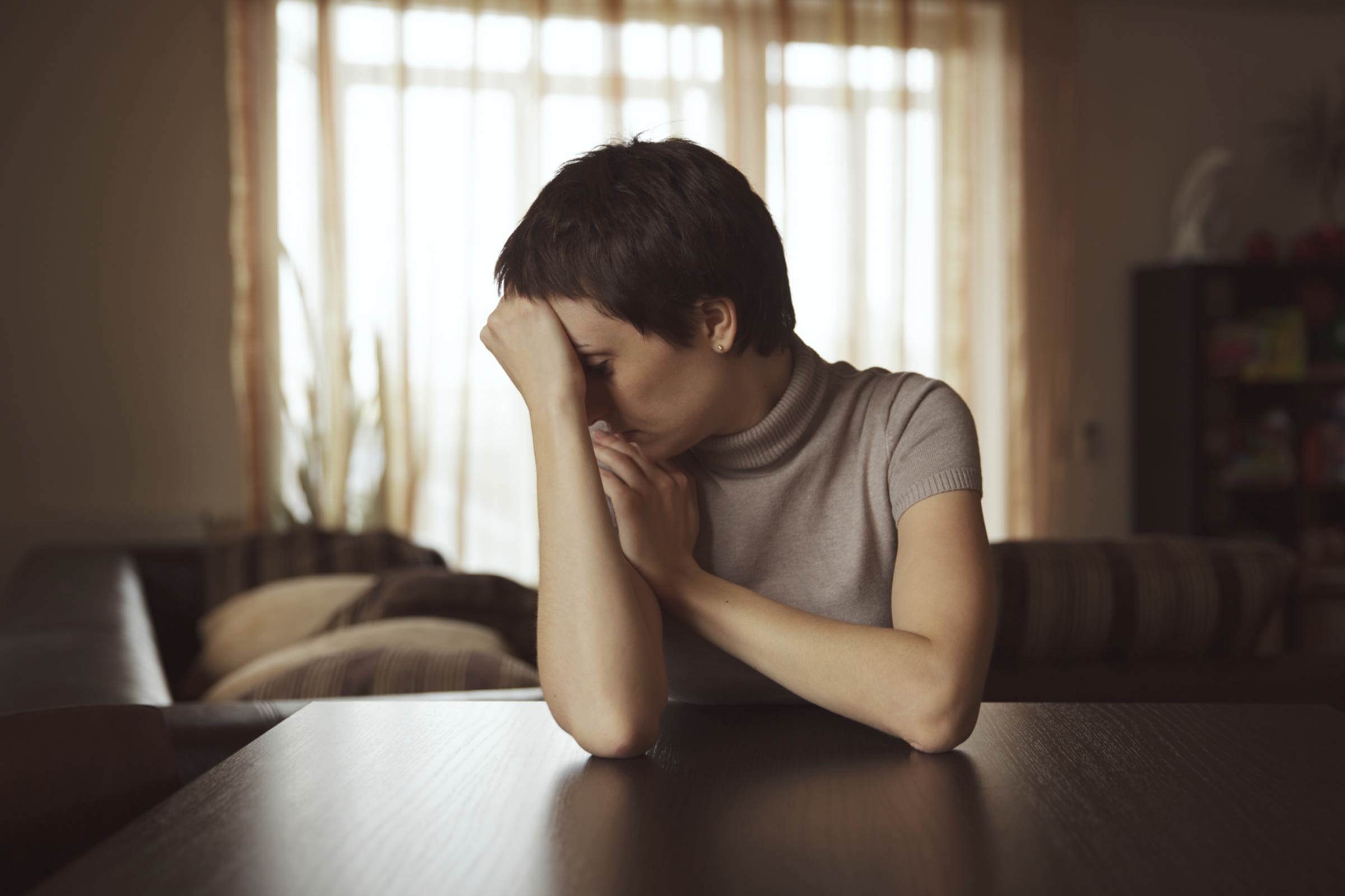 Silent-Thyroid-Symptoms-to-Watch-Out-For-30666424_Dimedrol68.jpg