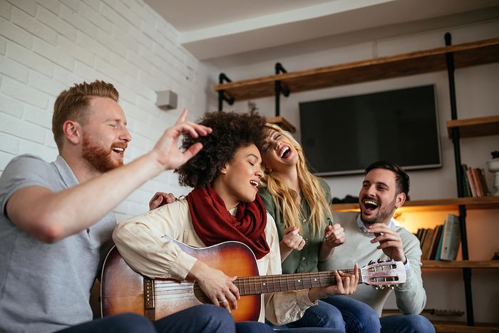 4 people singing