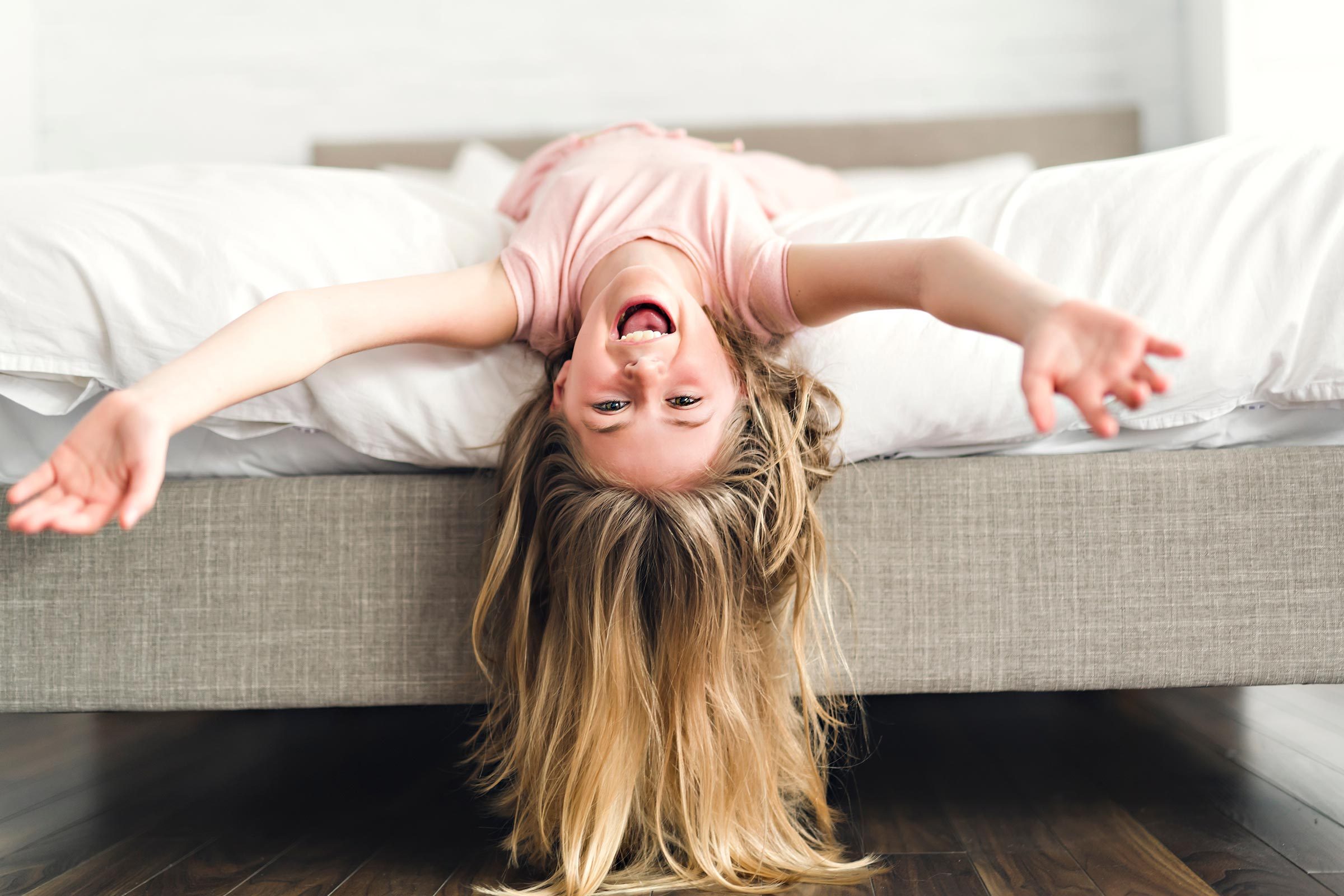 girl play fun funny