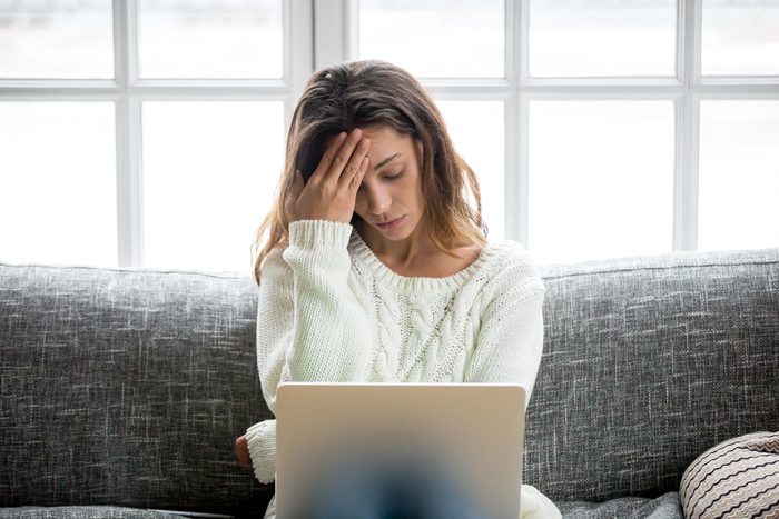 22 Simple Habits That Relieve Holiday Stress and Anxiety