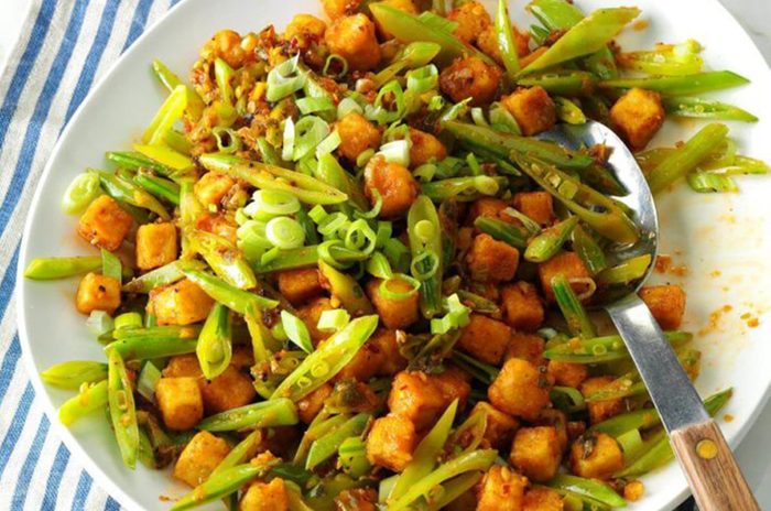 Crispy-Tofu-with-Black-Pepper-Sauce