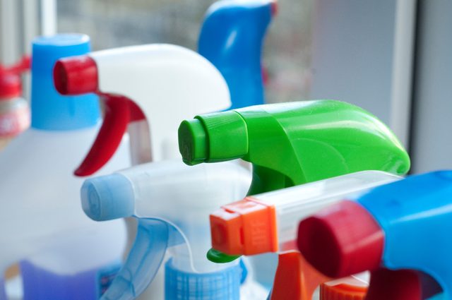 cleaning spray bottles