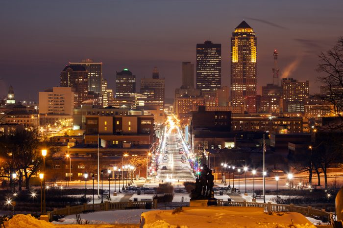 Des Moines skyline at sunset. Des Moines, Iowa, USA.