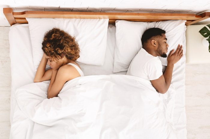 couple go to sleep angry