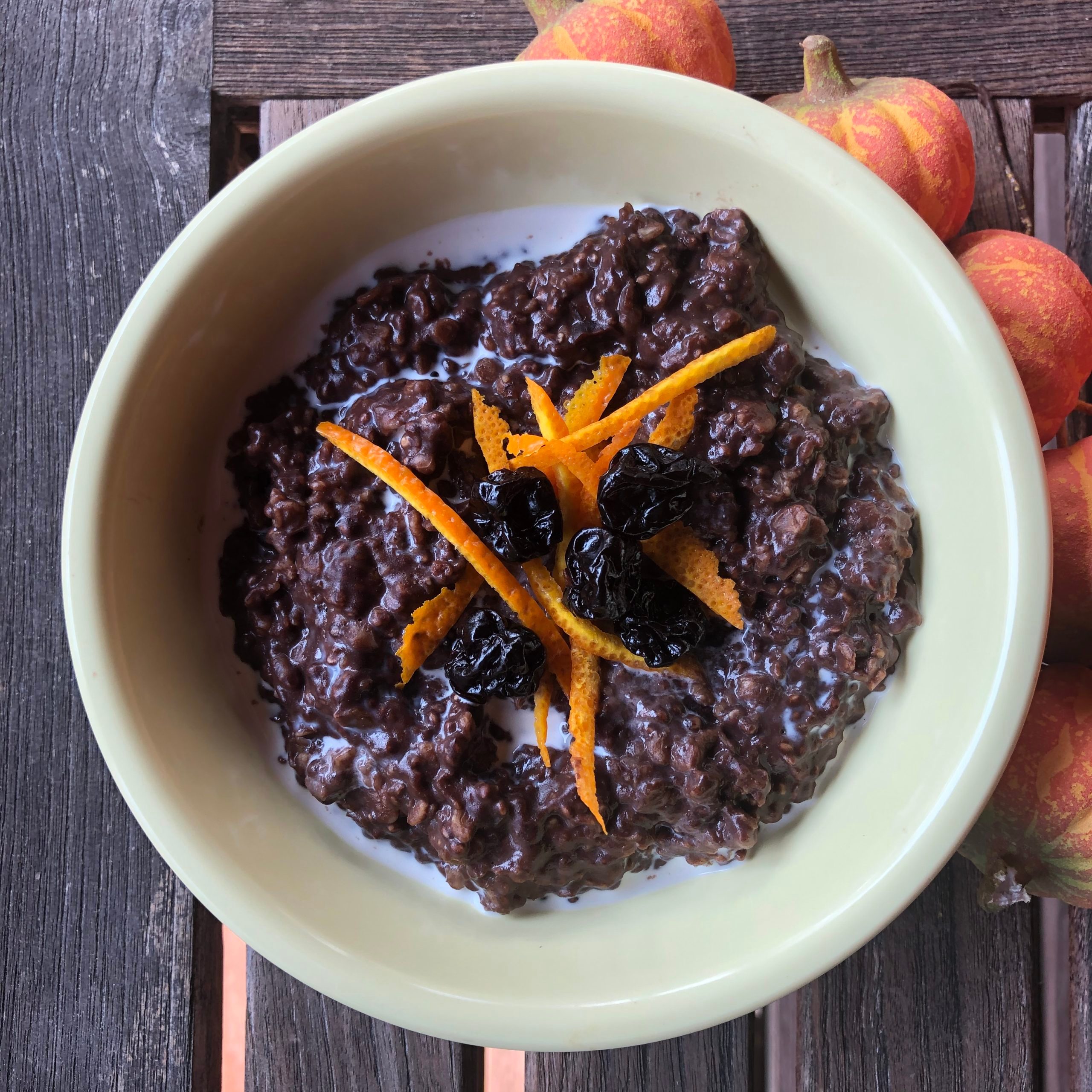 cherry chocolate chia oatmeal from susan bowerman