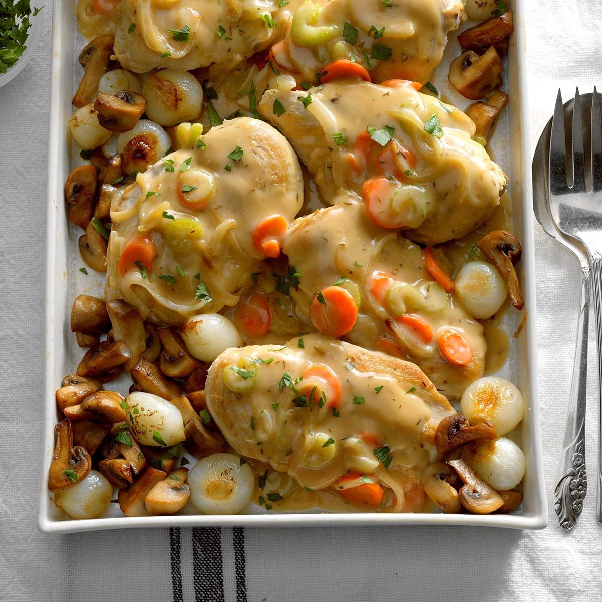 Creamy Braised Chicken Exps Dsbz17 14223 B01 18 2b 9