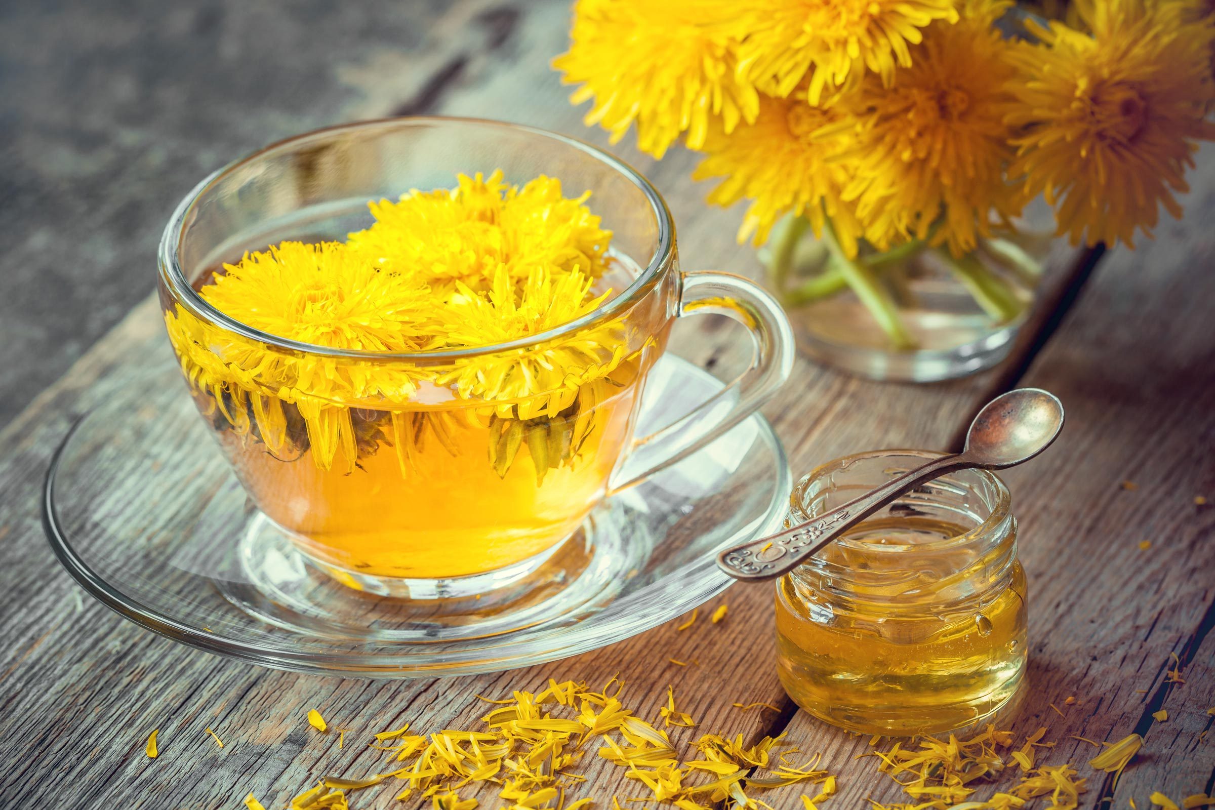 How To Make Dandelion Tea