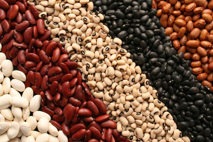 Diagonal stripes of brown shaded beans