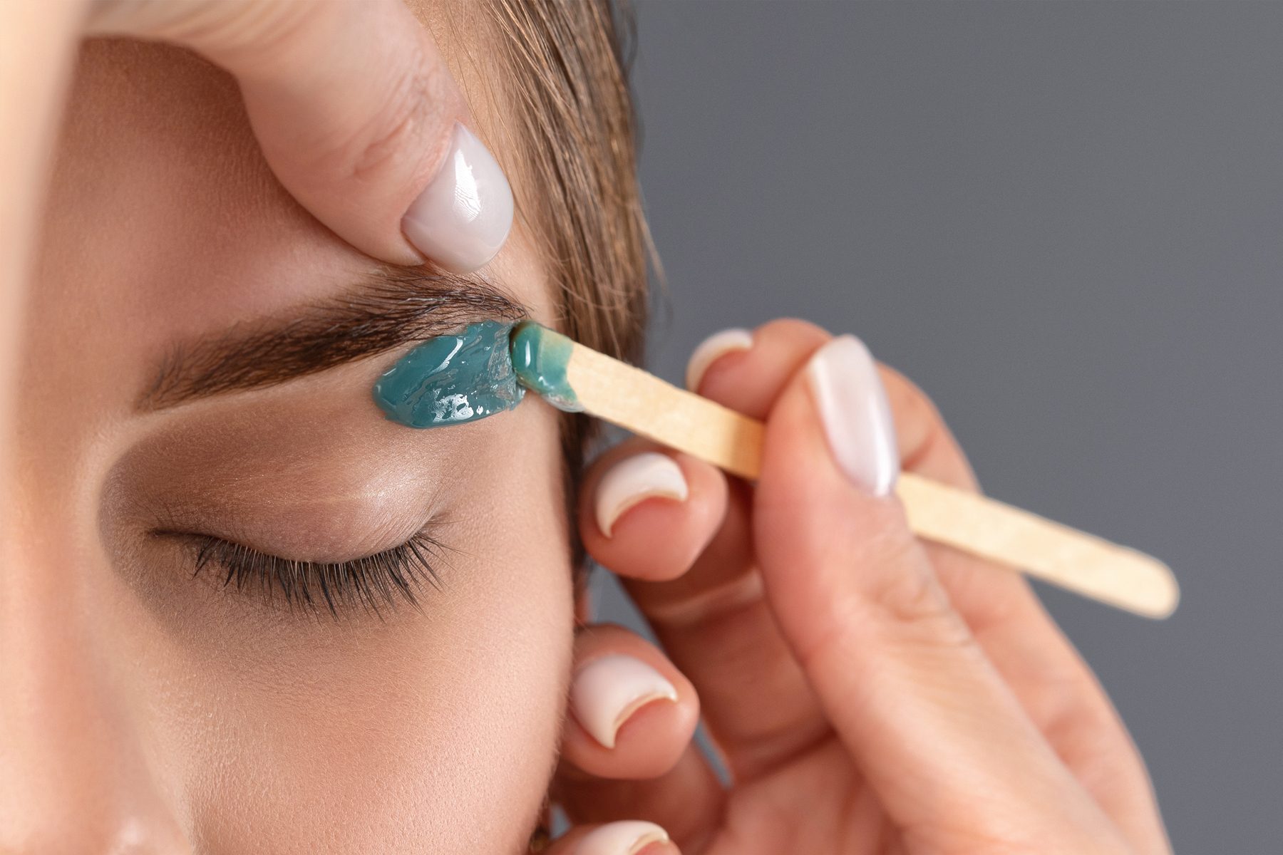 14 Things Dermatologists Never Put On Their Faces 