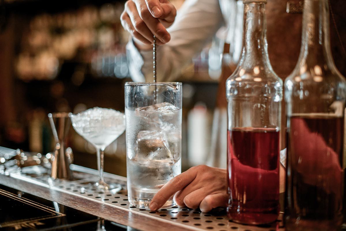 10 Lowest Calorie Alcoholic Drinks Gettyimages 1164937266 Stedit