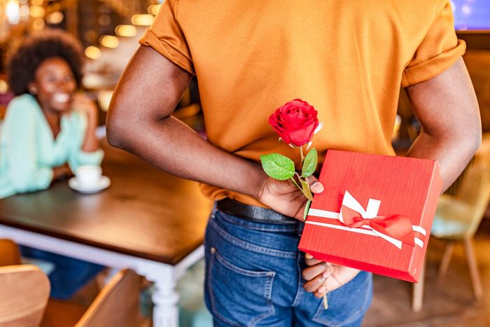 10 Red Flags In Men To Watch Out For Gettyimages 1306892828