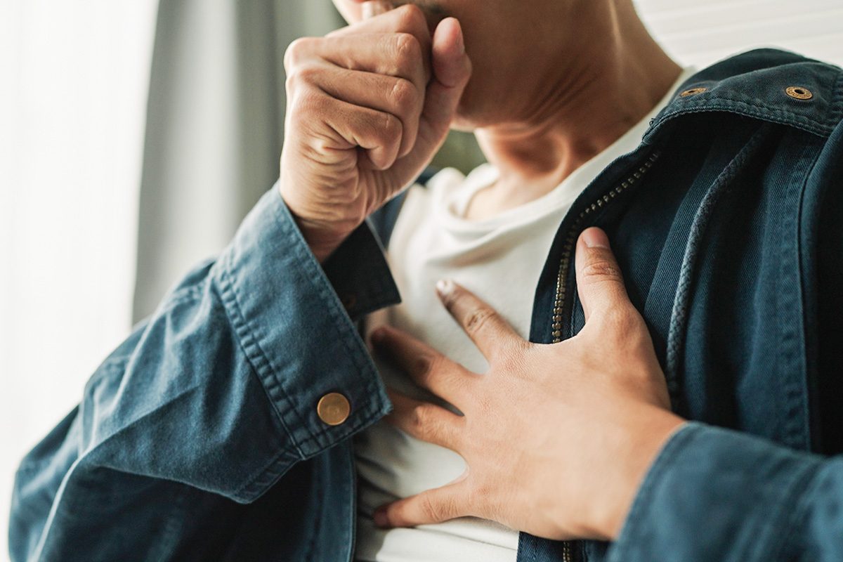 What Is Walking Pneumonia And How Contagious Is It Gettyimages 2152773304