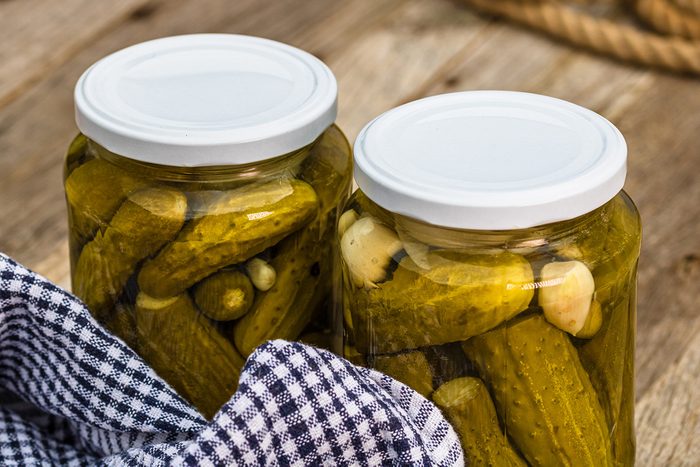 8 Health Reasons You Need To Be Drinking Pickle Juice Gettyimages 1290850761